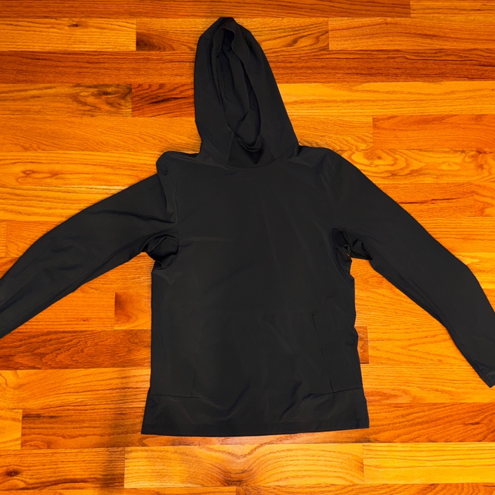 Dark Grey Lululemon sweatshirt